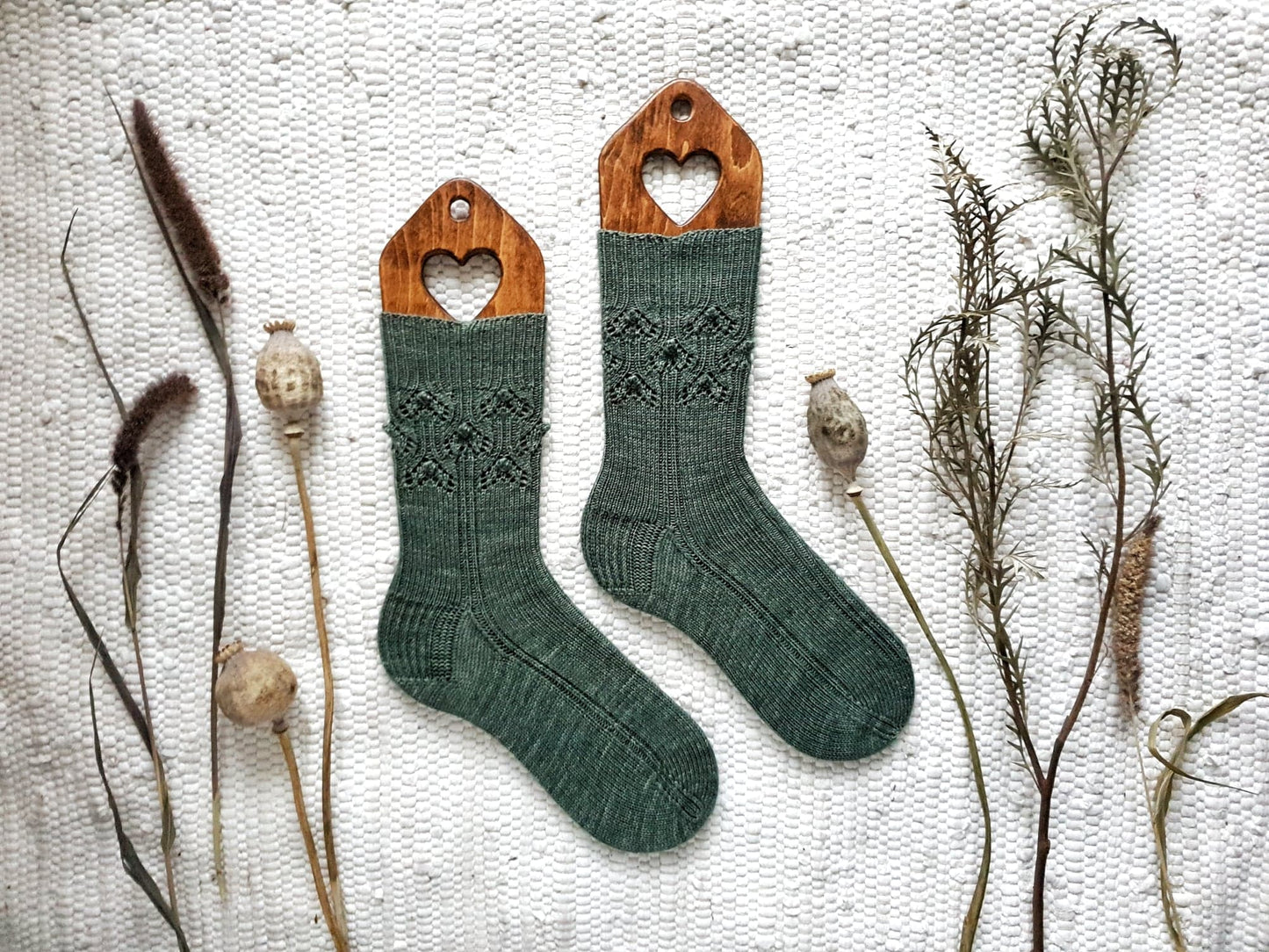 Socks knitting pattern | Arwen's Chambers| PDF file