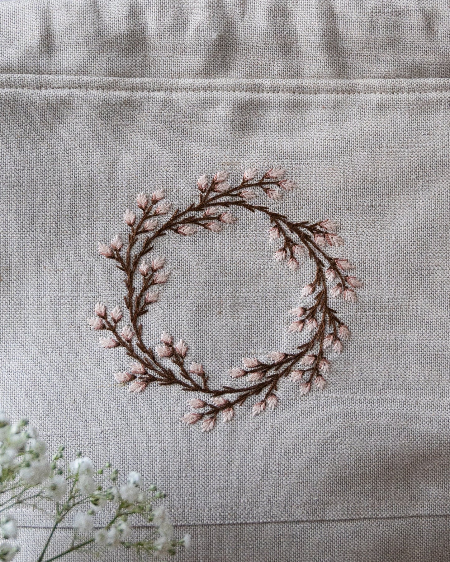 Cream Spring large wreath bag
