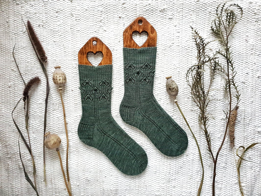 Socks knitting pattern | Arwen's Chambers| PDF file