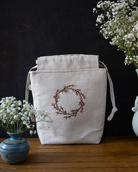 Cream Spring Wreath small bag