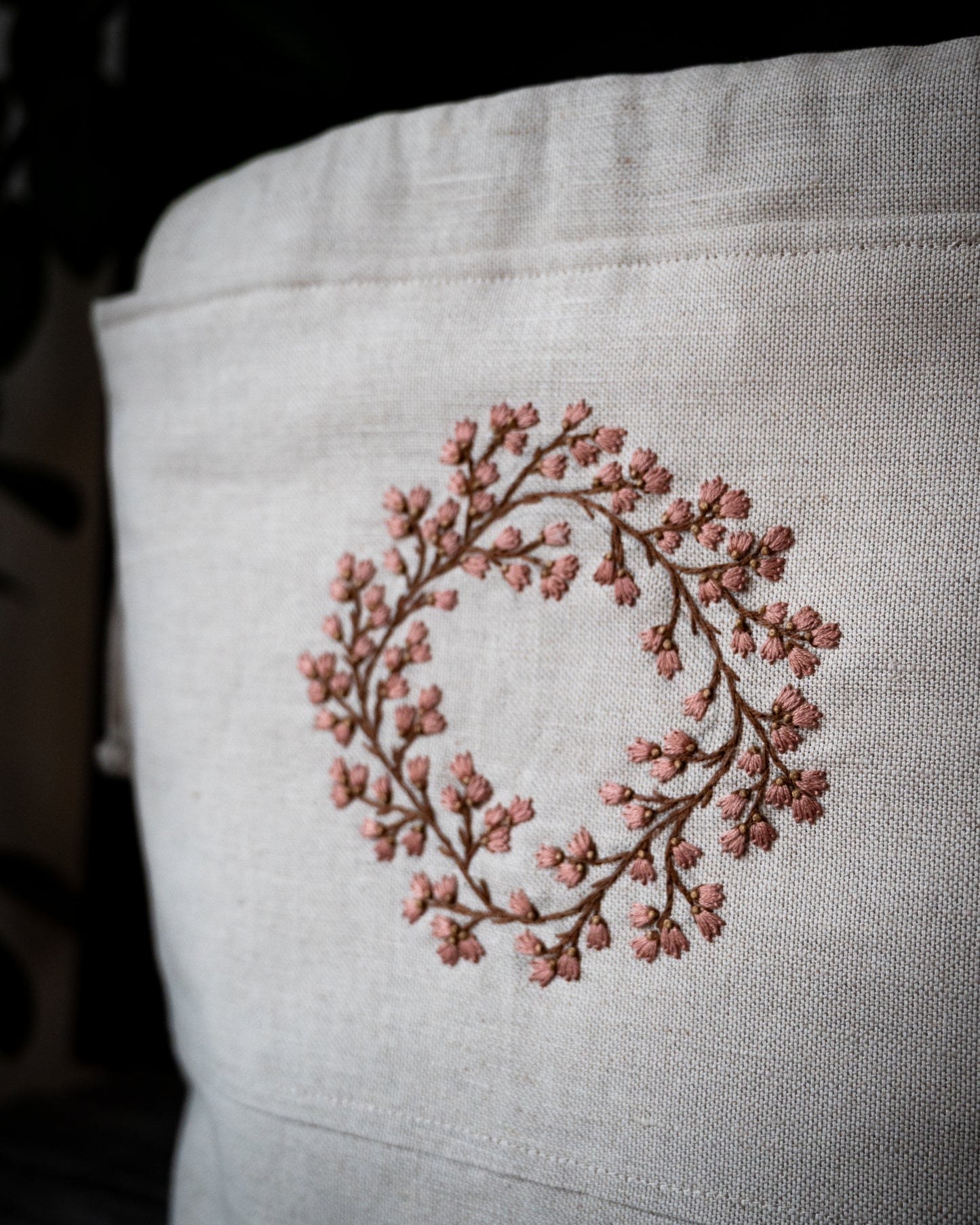 Silence wreath large