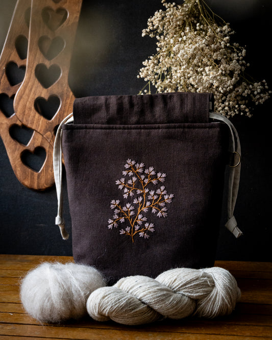 Silence brown small