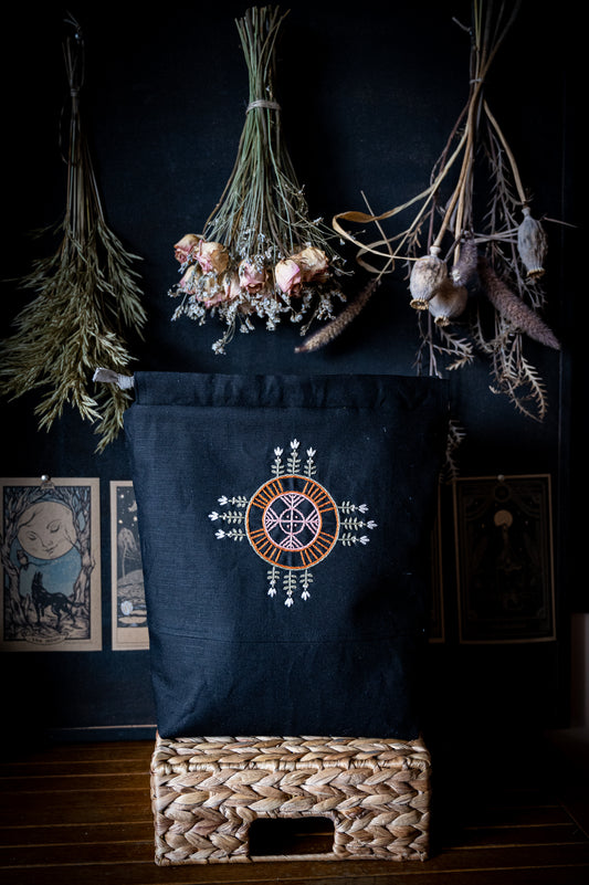 Compass bag